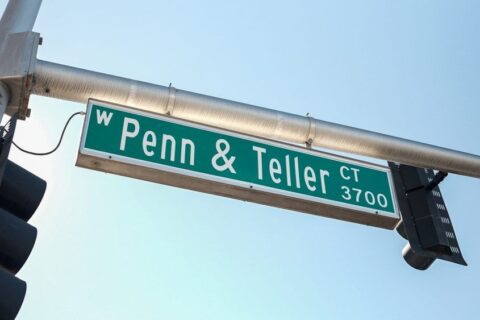 Penn & Teller Court the Media With Street Renaming in Their Honor